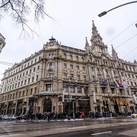 Wave - 3 Bedroom In Center Apartamento