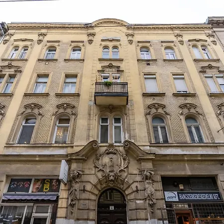Wave - 3 Bedroom In Center Apartmán Budapešť