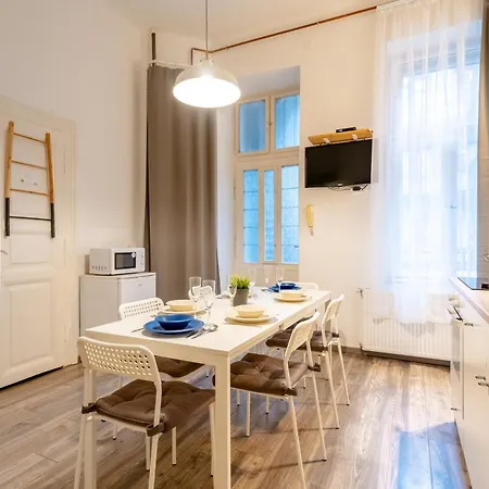 Wave - 3 Bedroom In Center Apartamento Budapeste