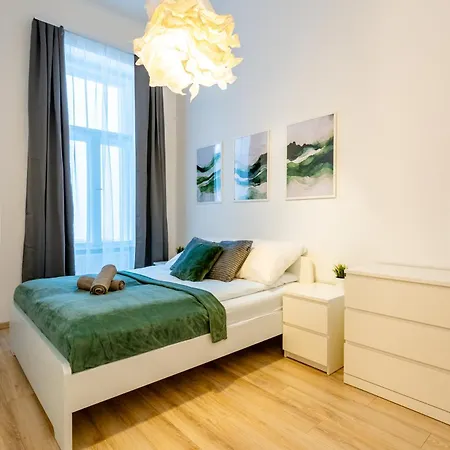 Wave - 3 Bedroom In Center דירה
