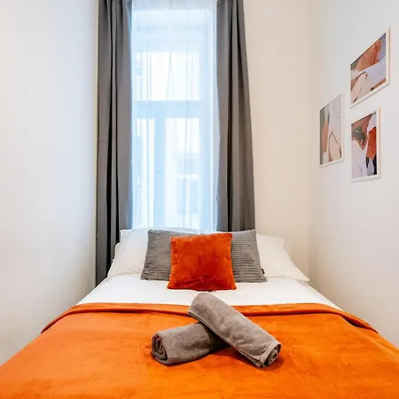 Wave - 3 Bedroom In Center Budapeste