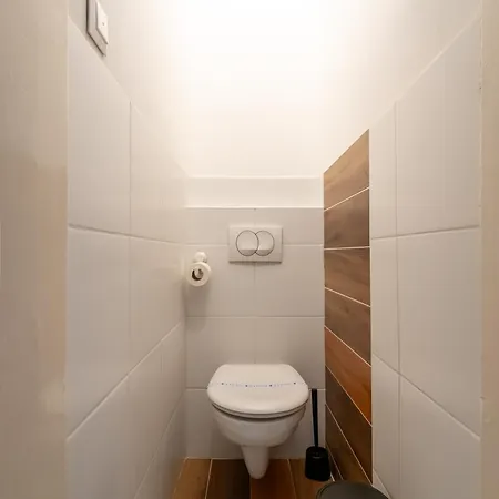 Wave - 3 Bedroom In Center ブダペスト