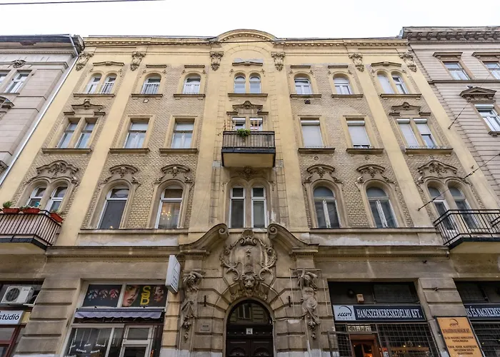 Wave - 3 Bedroom In Center Apartamento Budapeste