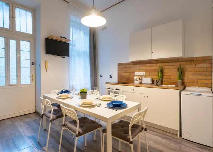 Wave - 3 Bedroom In Center * Budapest